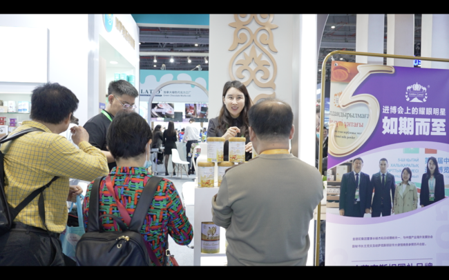 哈萨克斯坦新观察:六上进博 金骆驼在中国收获了什么?